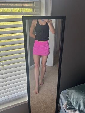 pink athletic skirt by lululemon’s kids brand Iviva youth size 12 (adult xs)